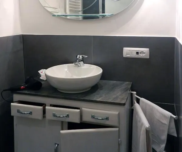 イル フォンチコロ ルーム＆ブレックファスト ベッド・アンド・ブレックファスト モデナ